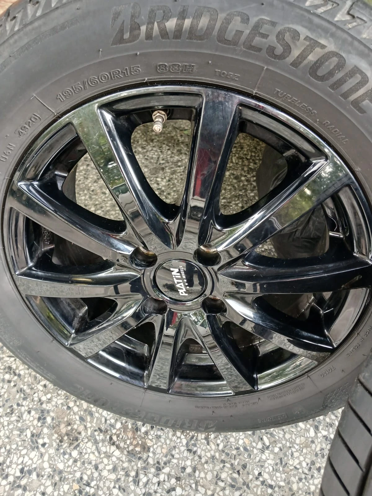 Гуми с джанти Bridgestone 195/60R15, снимка 7 - Гуми и джанти - 56317615