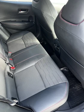 Toyota Corolla Hybrid Luxury, снимка 13