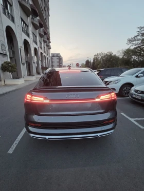 Audi E-Tron Q8-Etron 55, S line quattro 95kWh sportback, снимка 6