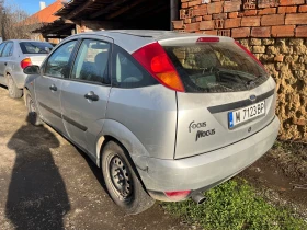 Ford Focus 1.4i, снимка 2