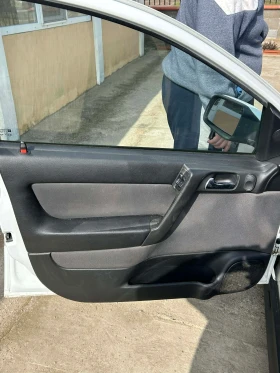 Opel Astra - 2000 € / 3911.66 лв. - 60067211 11