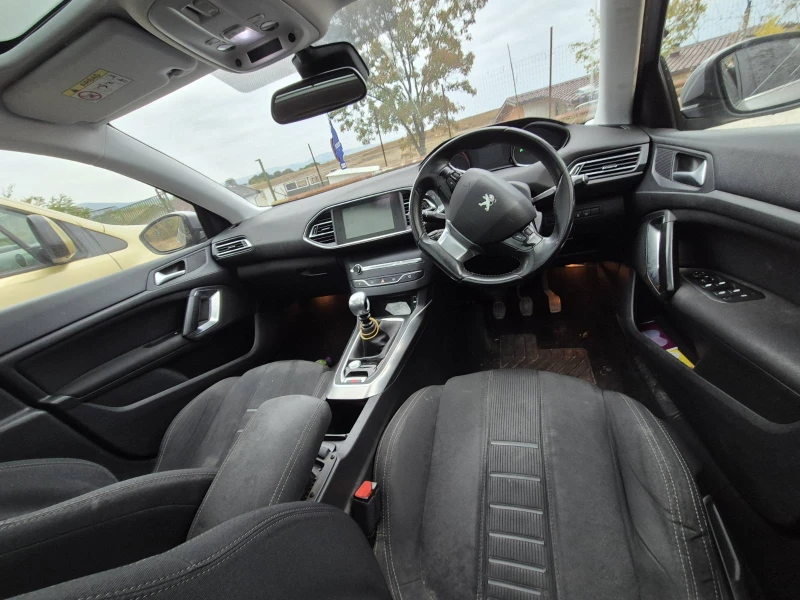 Peugeot 308 2.0 150кс панорама, снимка 5 - Автомобили и джипове - 50006281