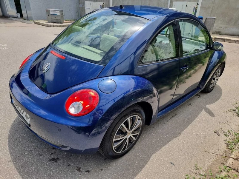 VW Beetle 1.6, снимка 5 - Автомобили и джипове - 46484165