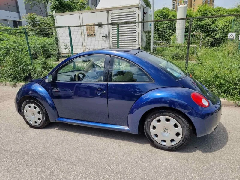 VW Beetle 1.6, снимка 6 - Автомобили и джипове - 46484165