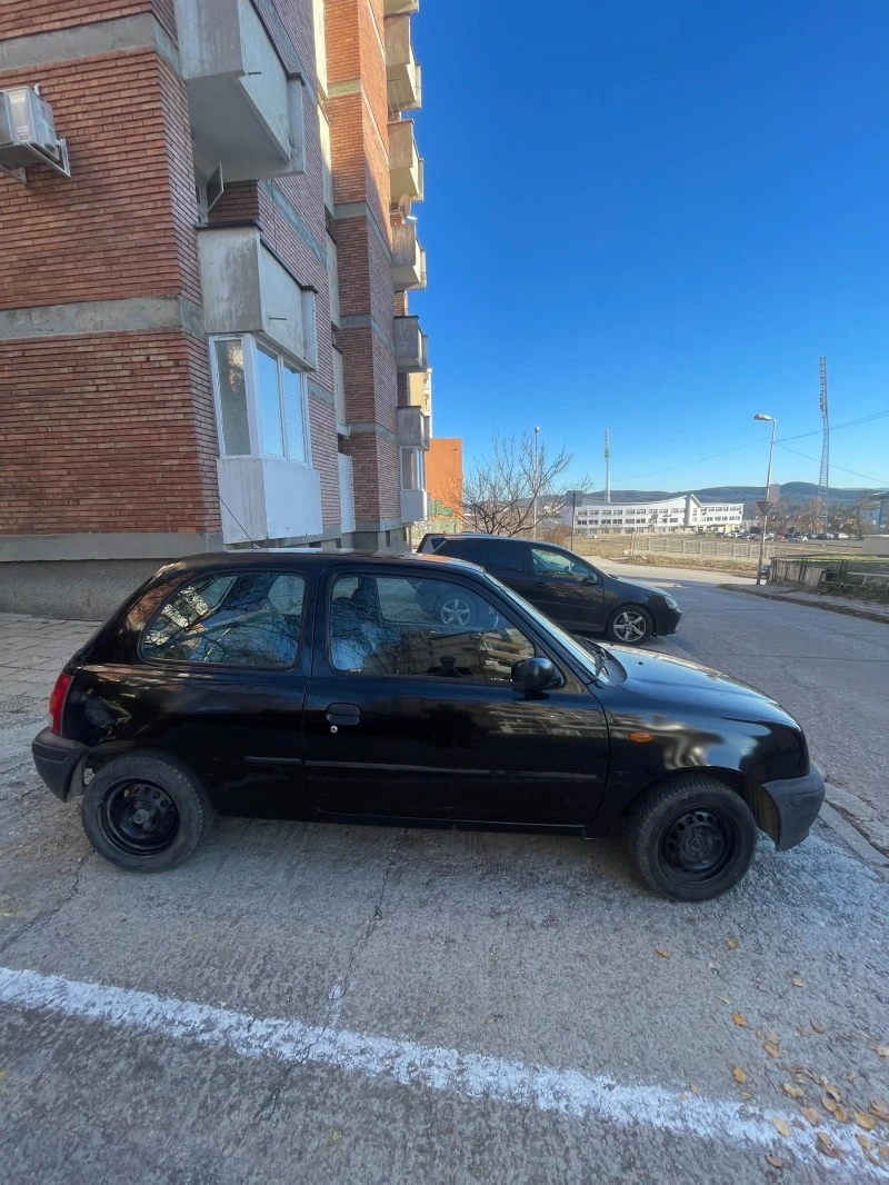 Nissan Micra 1.0, снимка 3 - Автомобили и джипове - 47388525