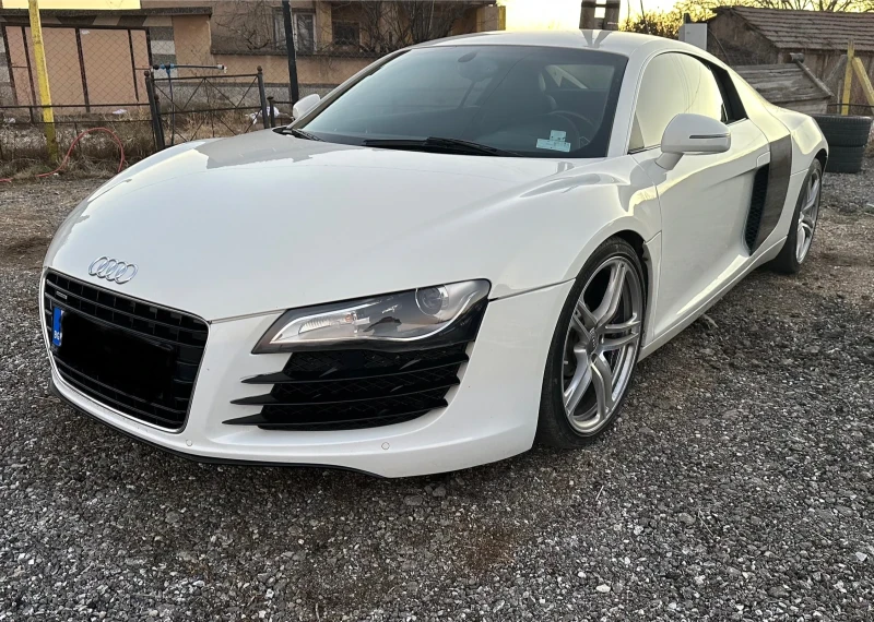 Audi R8 4.2i QUATTRO, снимка 1 - Автомобили и джипове - 48370593