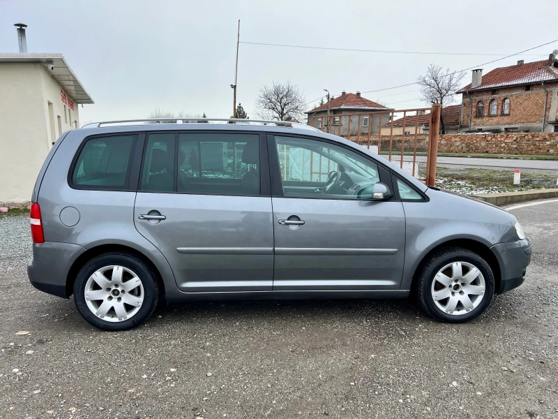 VW Touran 1.9TDI 105kc, снимка 5 - Автомобили и джипове - 48666157