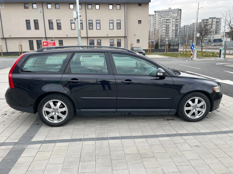 Volvo V50 E-Drive/ TOP, снимка 11 - Автомобили и джипове - 48964180