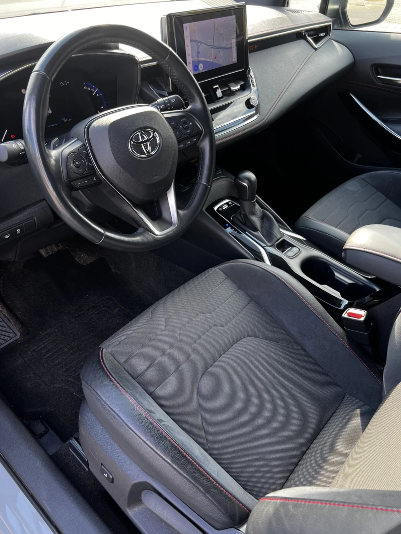 Toyota Corolla Hybrid Luxury, снимка 10 - Автомобили и джипове - 52036521