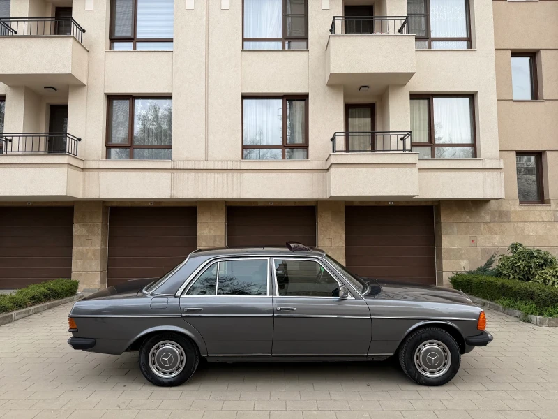 Mercedes-Benz 123 240D, снимка 4 - Автомобили и джипове - 52660313