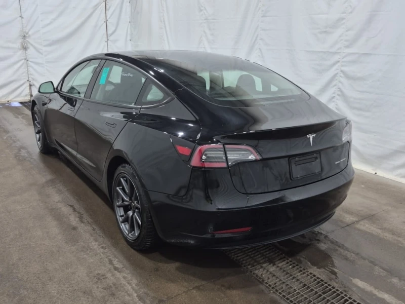 Tesla Model 3 * LONG RANGE * CARFAX * , снимка 4 - Автомобили и джипове - 53242468