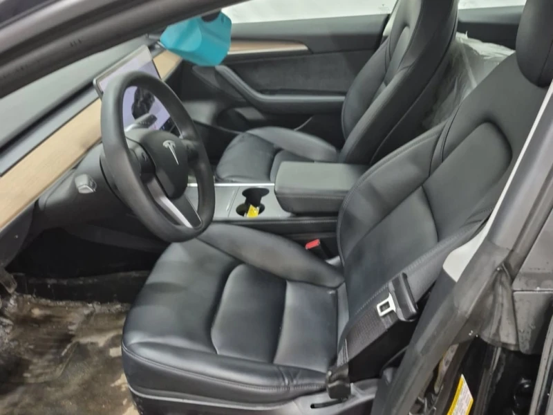 Tesla Model 3 * LONG RANGE * CARFAX * , снимка 5 - Автомобили и джипове - 53242468