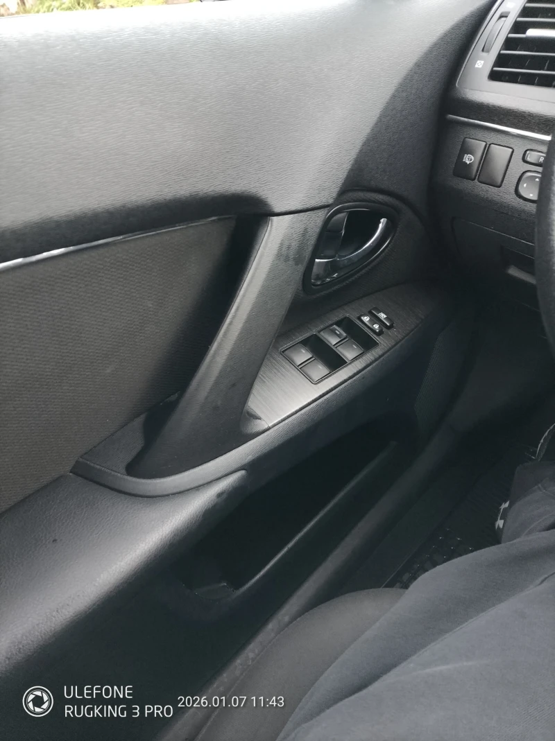 Toyota Avensis, снимка 7 - Автомобили и джипове - 53501227