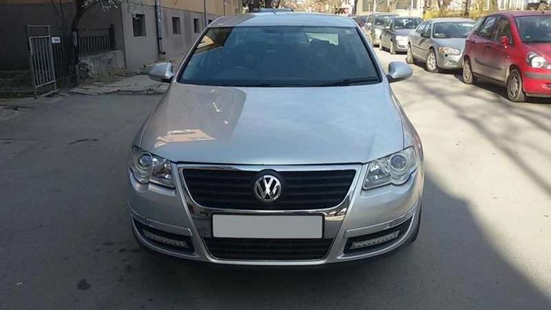 VW Passat 6 2.0TDI 6ск., снимка 1 - Автомобили и джипове - 47421494