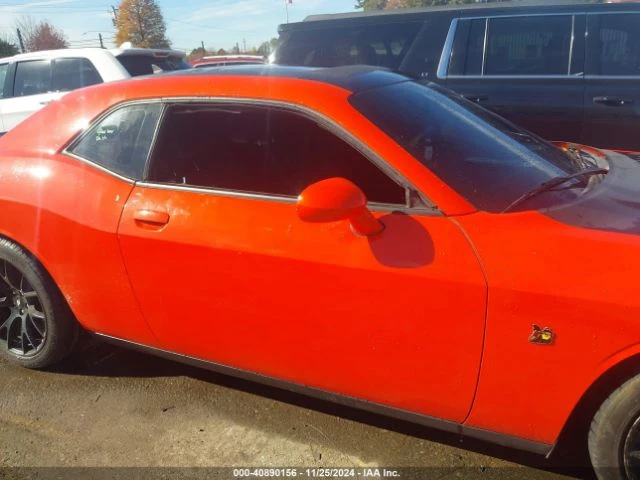 Dodge Challenger 392 HEMI SCAT PACK SHAKER, снимка 3 - Автомобили и джипове - 48601130