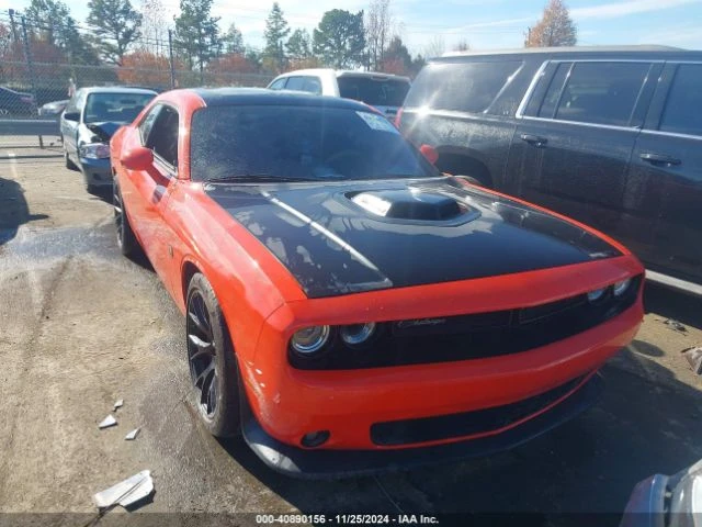 Dodge Challenger 392 HEMI SCAT PACK SHAKER, снимка 2 - Автомобили и джипове - 48601130