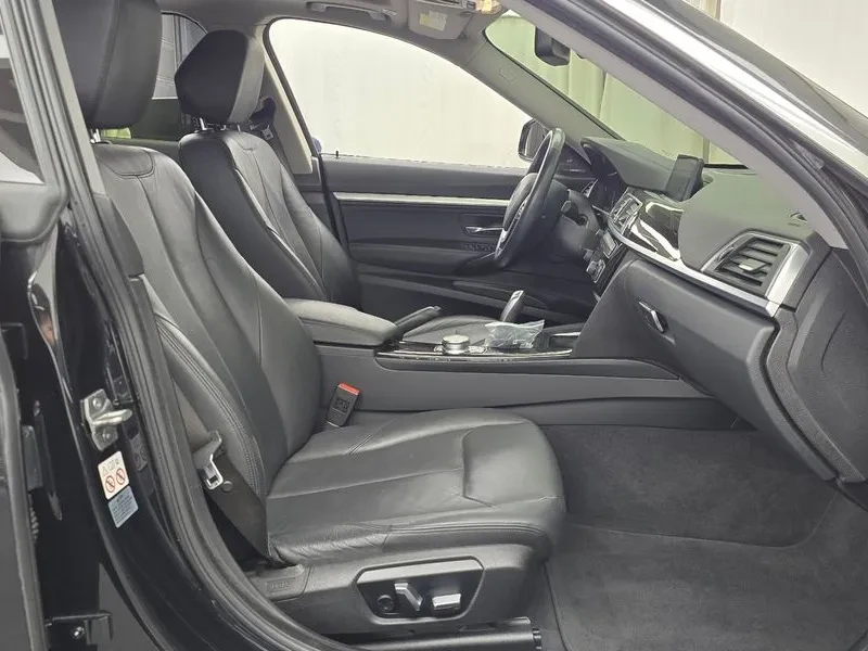 BMW 320 d, снимка 11 - Автомобили и джипове - 55144808