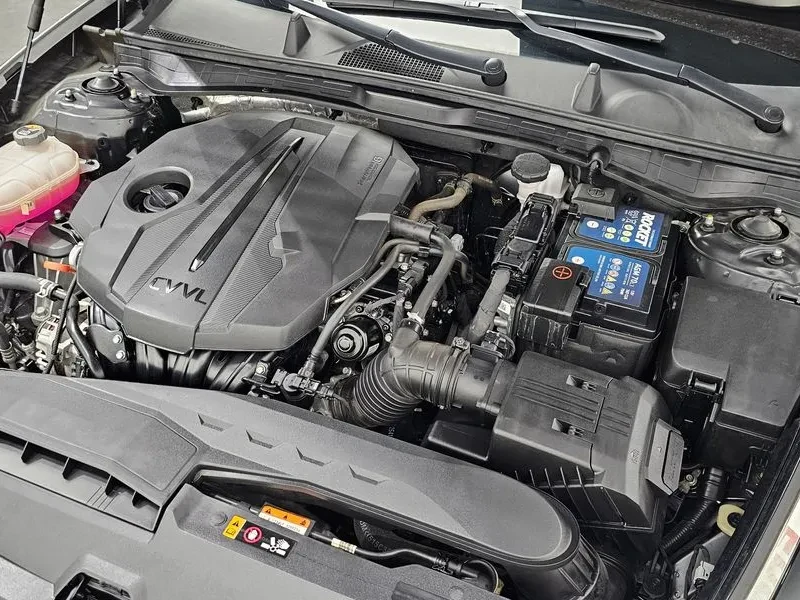 Hyundai Sonata 2.0 Premium, снимка 6 - Автомобили и джипове - 55885329