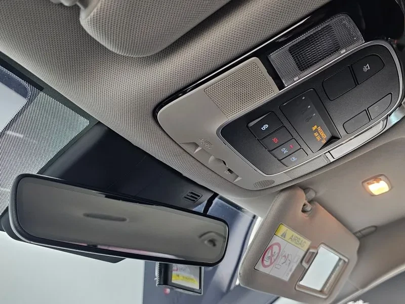 Hyundai Sonata 2.0 Premium, снимка 17 - Автомобили и джипове - 55885329
