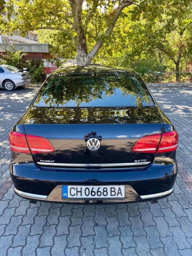 VW Passat B7 2.0 TDI 4motion, снимка 8 - Автомобили и джипове - 56373401