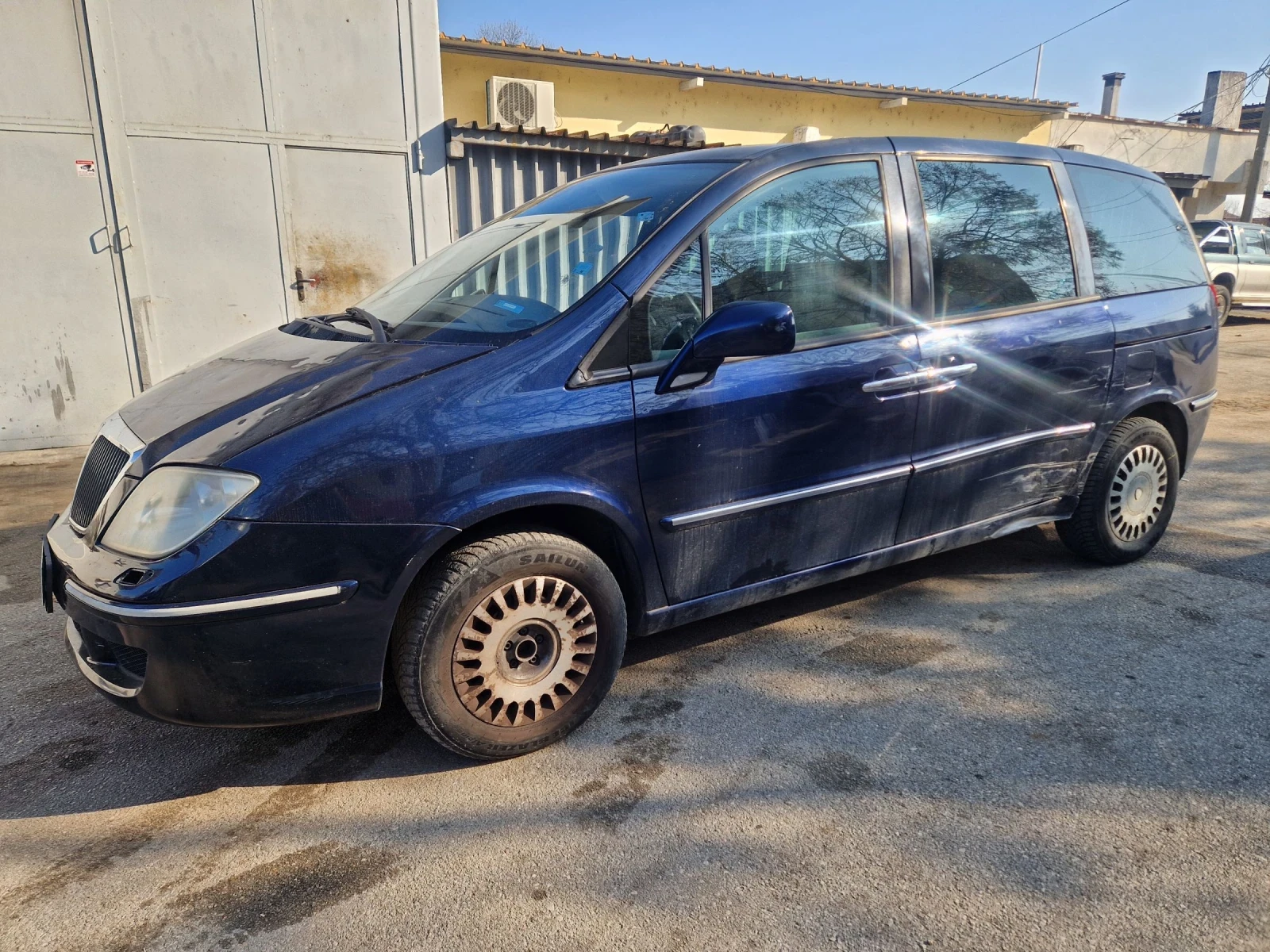 Lancia Phedra 2.2hdi  6ск. - изображение 4