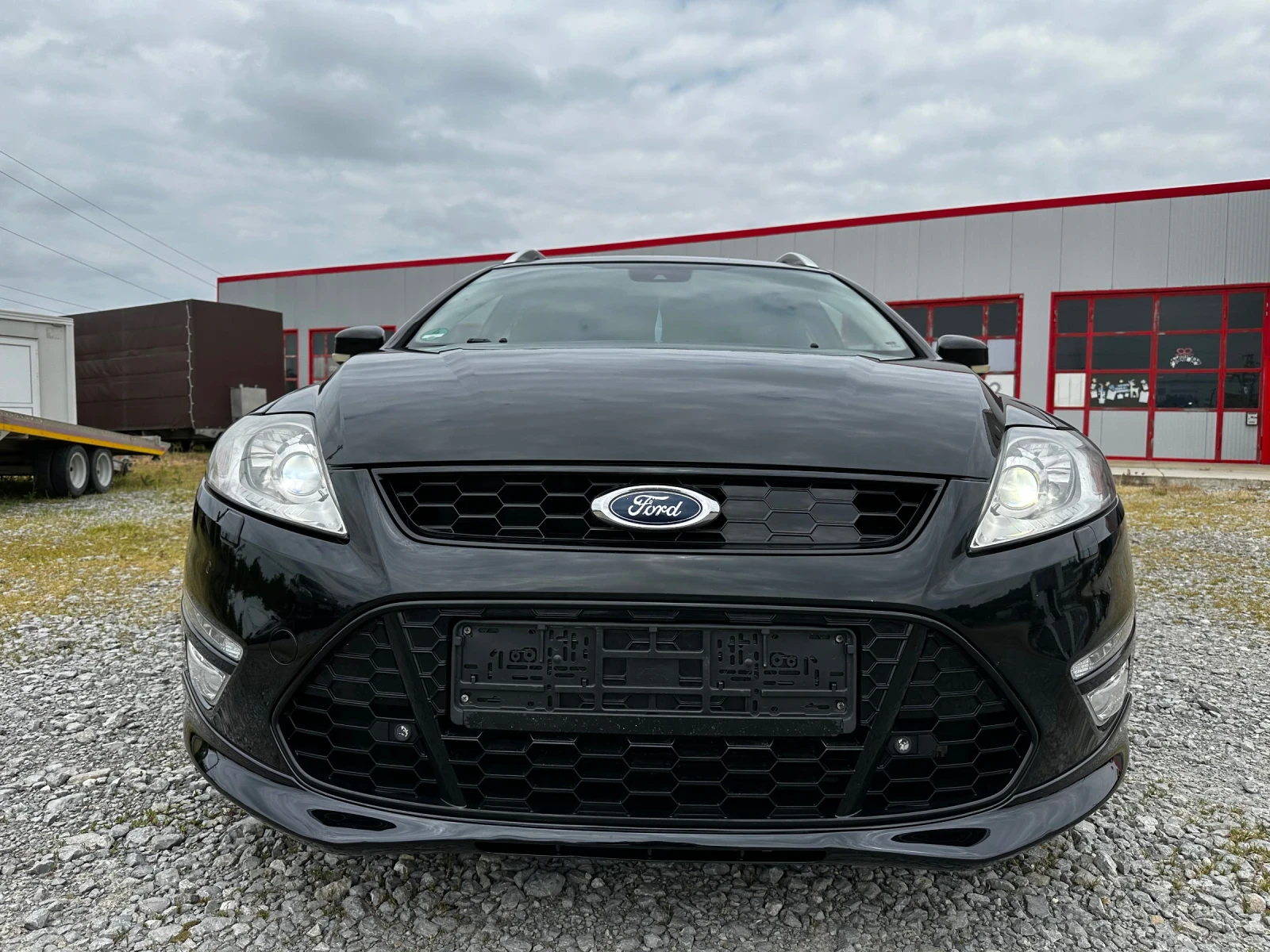 Ford Mondeo 2.2 TDCI - TITANIUM X - 200к.с - изображение 2