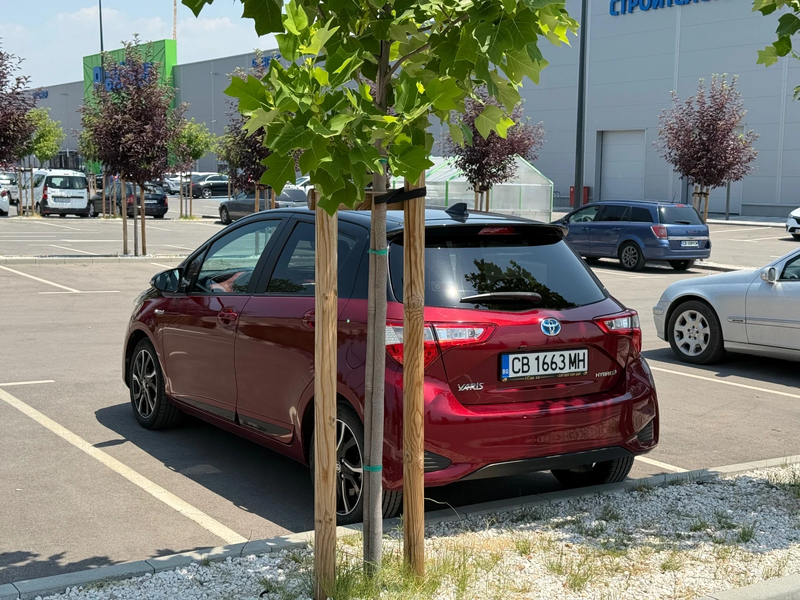 Toyota Yaris 1.5 VVT-i (100 Hp) Hybrid e-CVT - изображение 7
