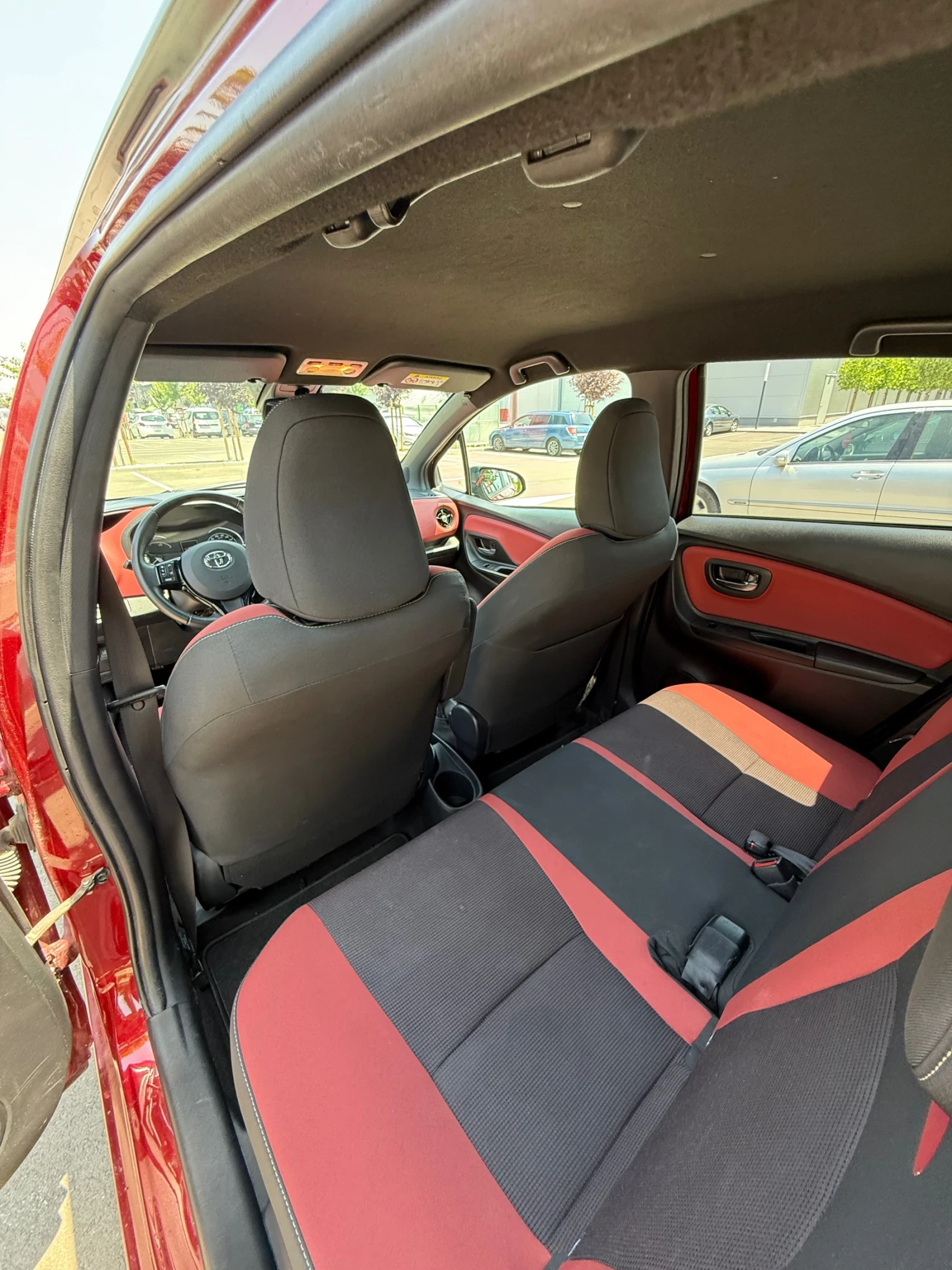 Toyota Yaris 1.5 VVT-i (100 Hp) Hybrid e-CVT - изображение 10