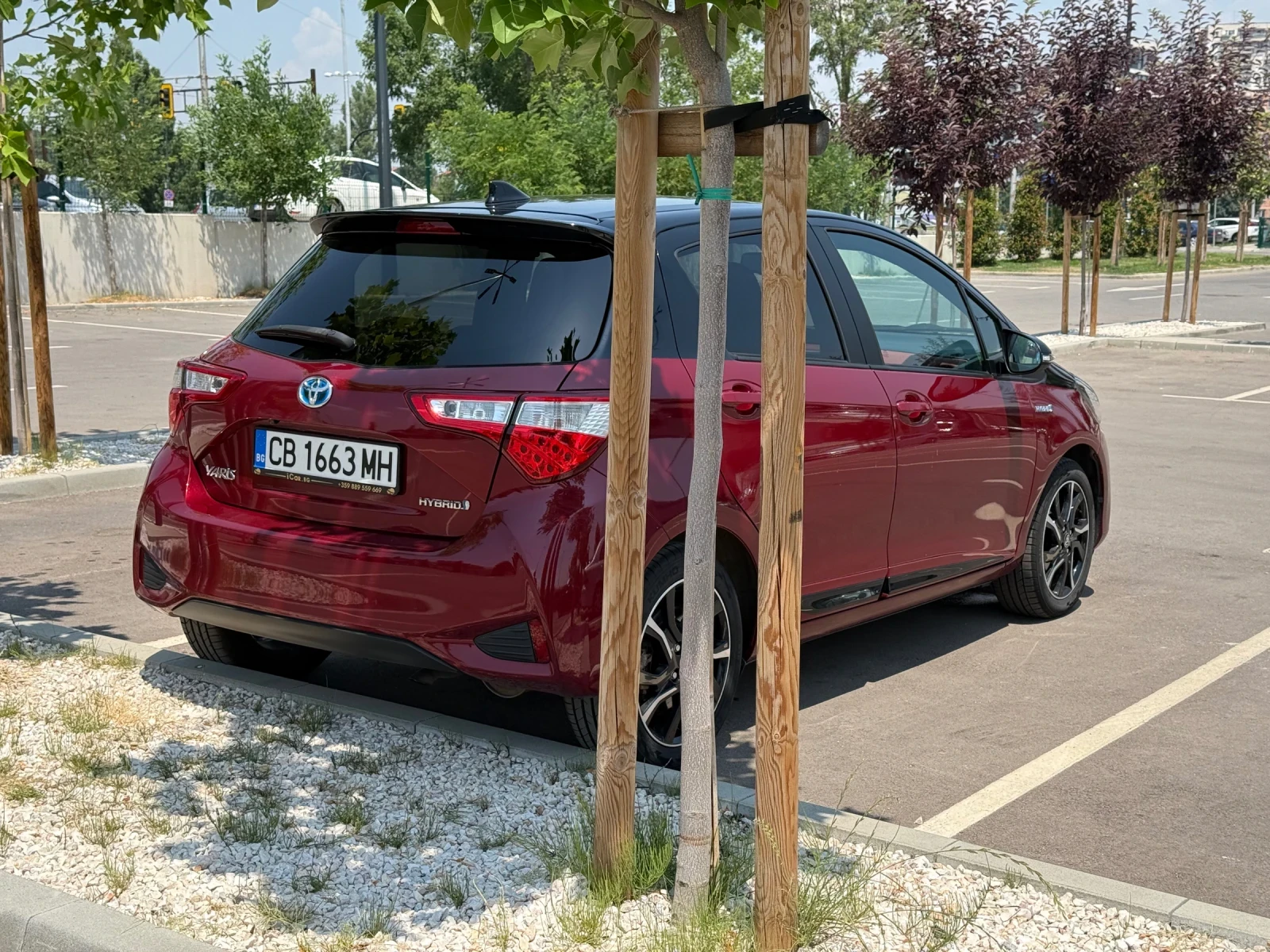 Toyota Yaris 1.5 VVT-i (100 Hp) Hybrid e-CVT - изображение 5