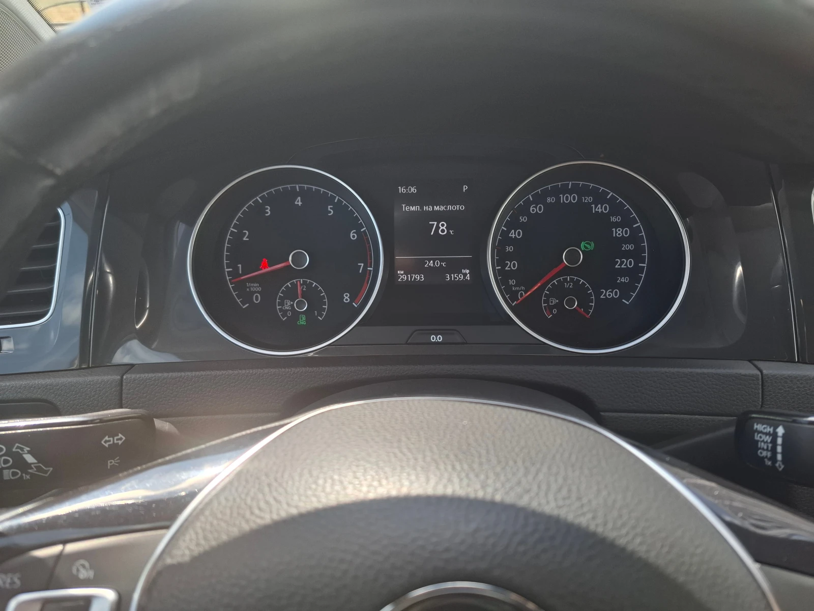 VW Golf Variant DSG 1.4 Метан (Bluemotion) - изображение 10