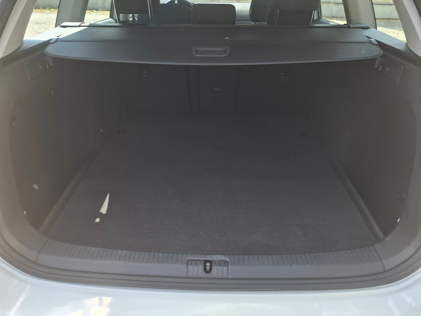 VW Golf Variant DSG 1.4 Метан (Bluemotion) - изображение 7