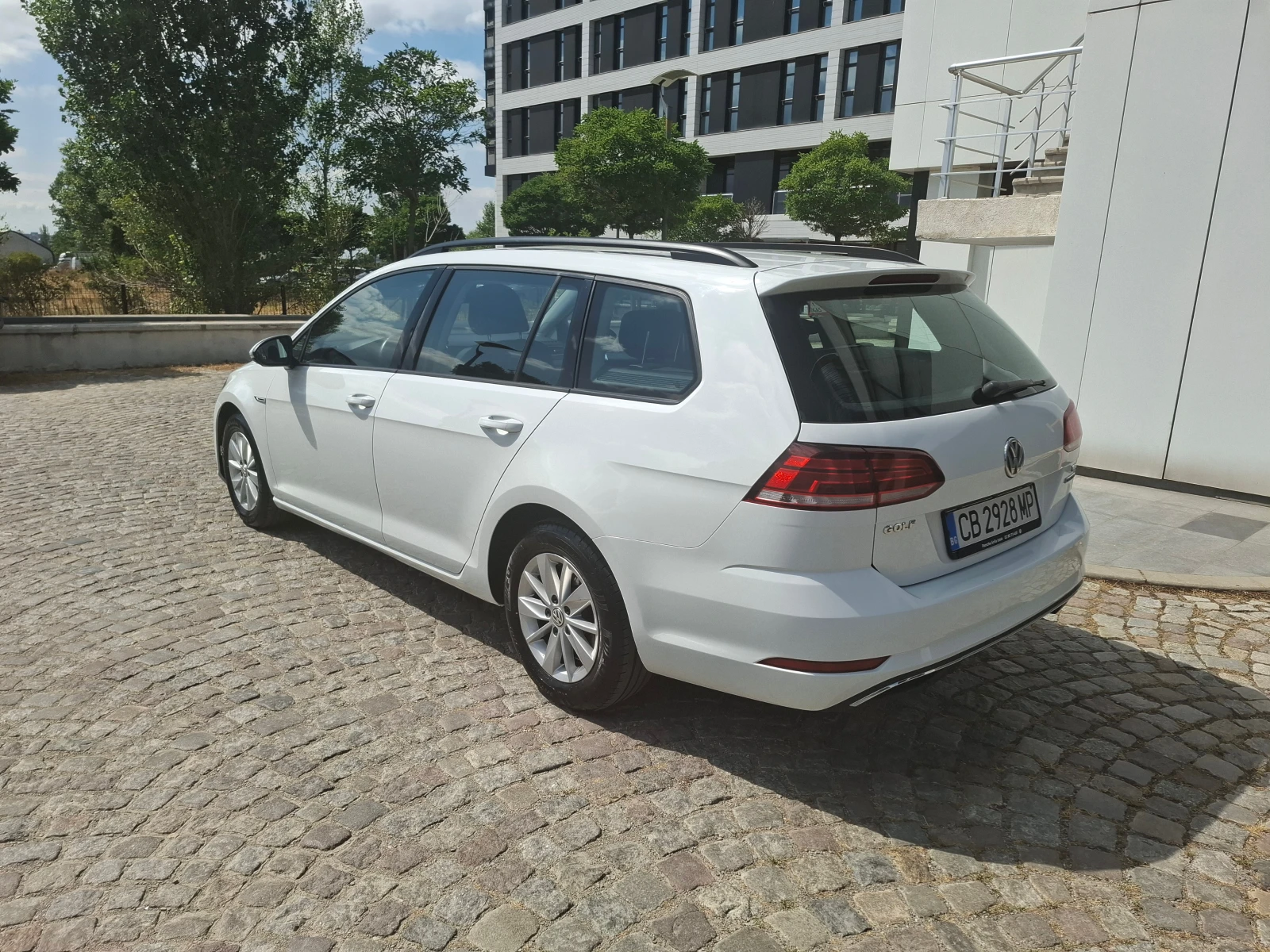 VW Golf Variant DSG 1.4 Метан (Bluemotion) - изображение 6