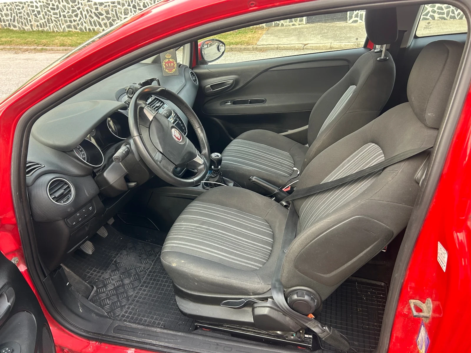Fiat Punto 1.4 бензин  - изображение 5