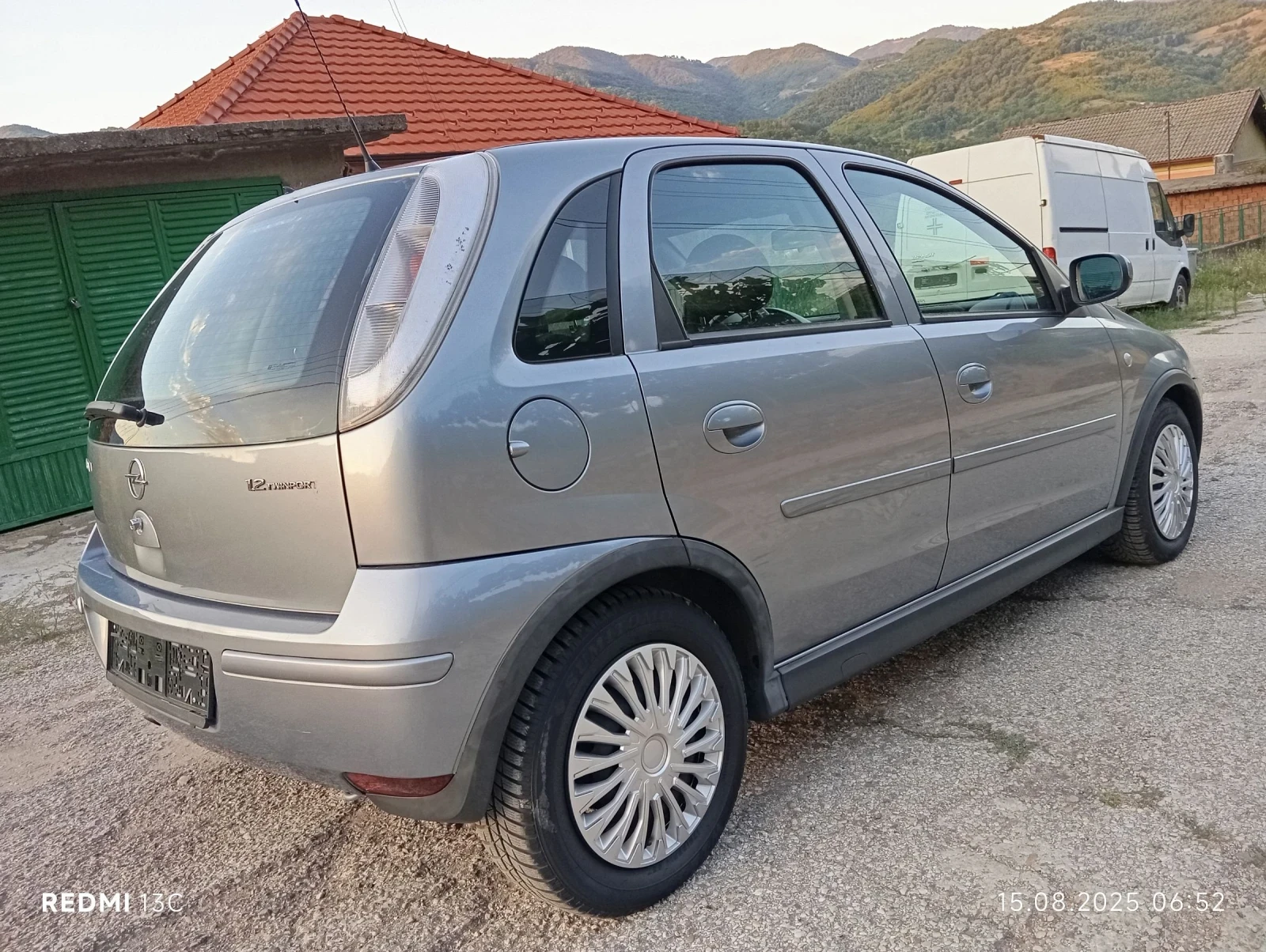 Opel Corsa 1.2 i * климатик*  - изображение 4