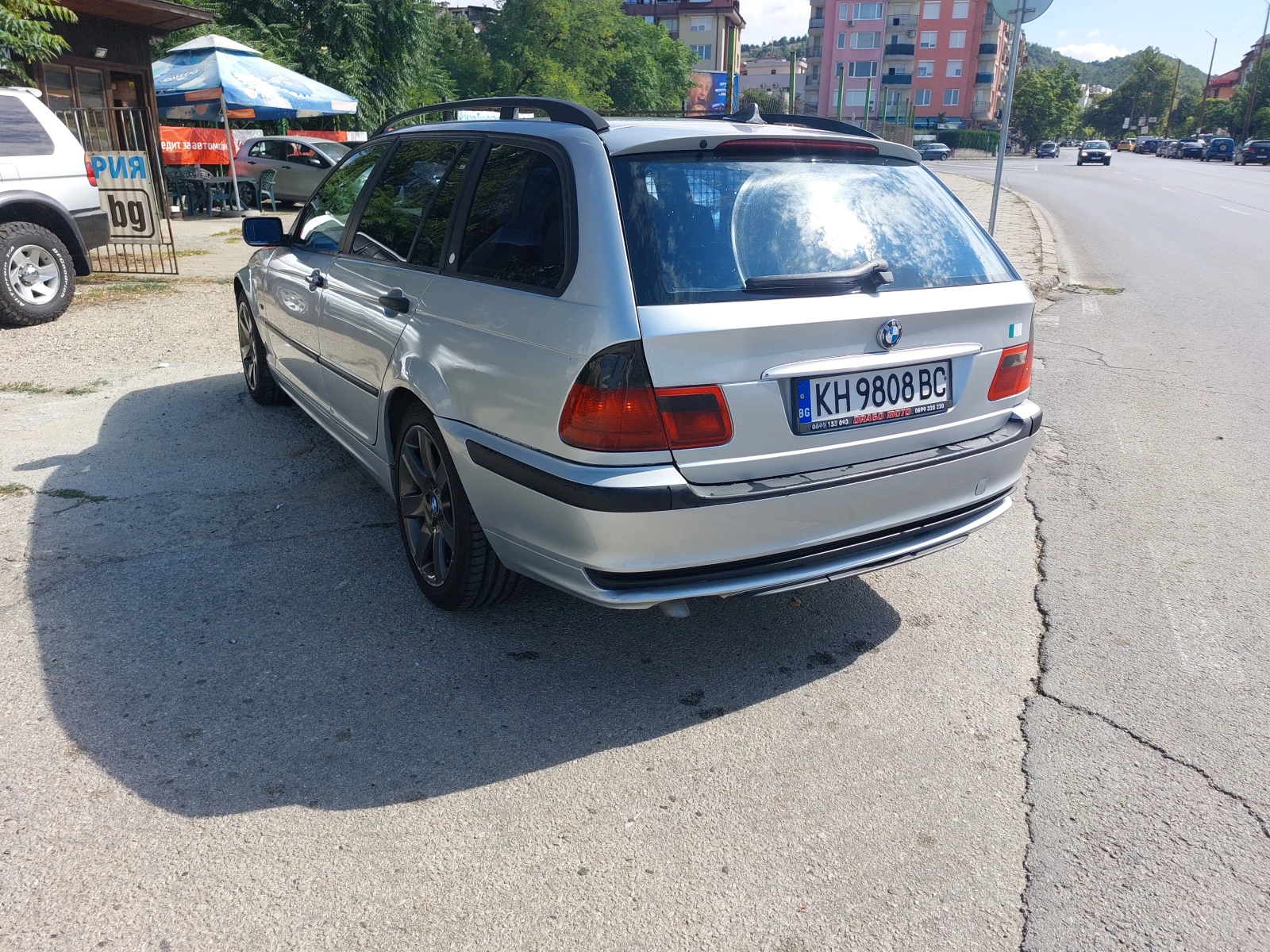 BMW 320 2.0D - изображение 4