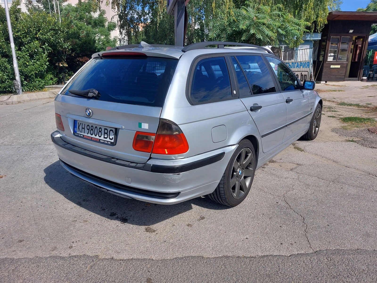 BMW 320 2.0D - изображение 3