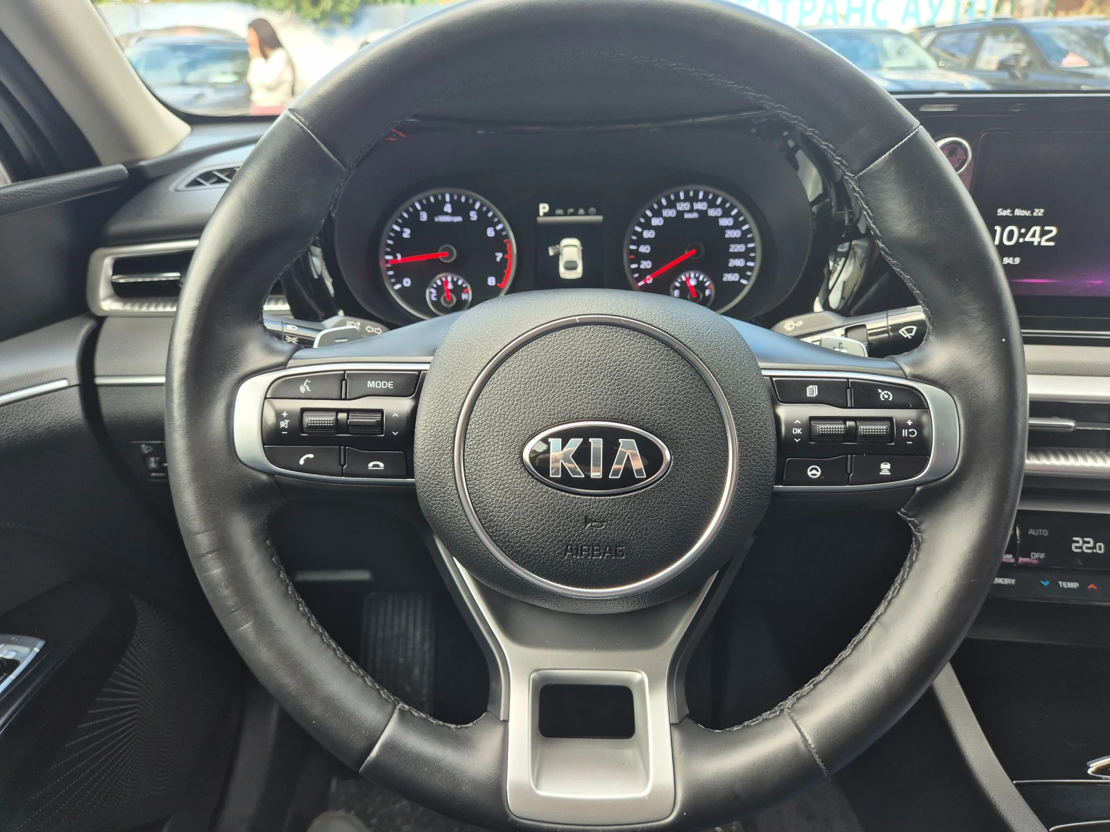 Kia K5 2.0 cm3 LPG - Наличен в БГ - изображение 10