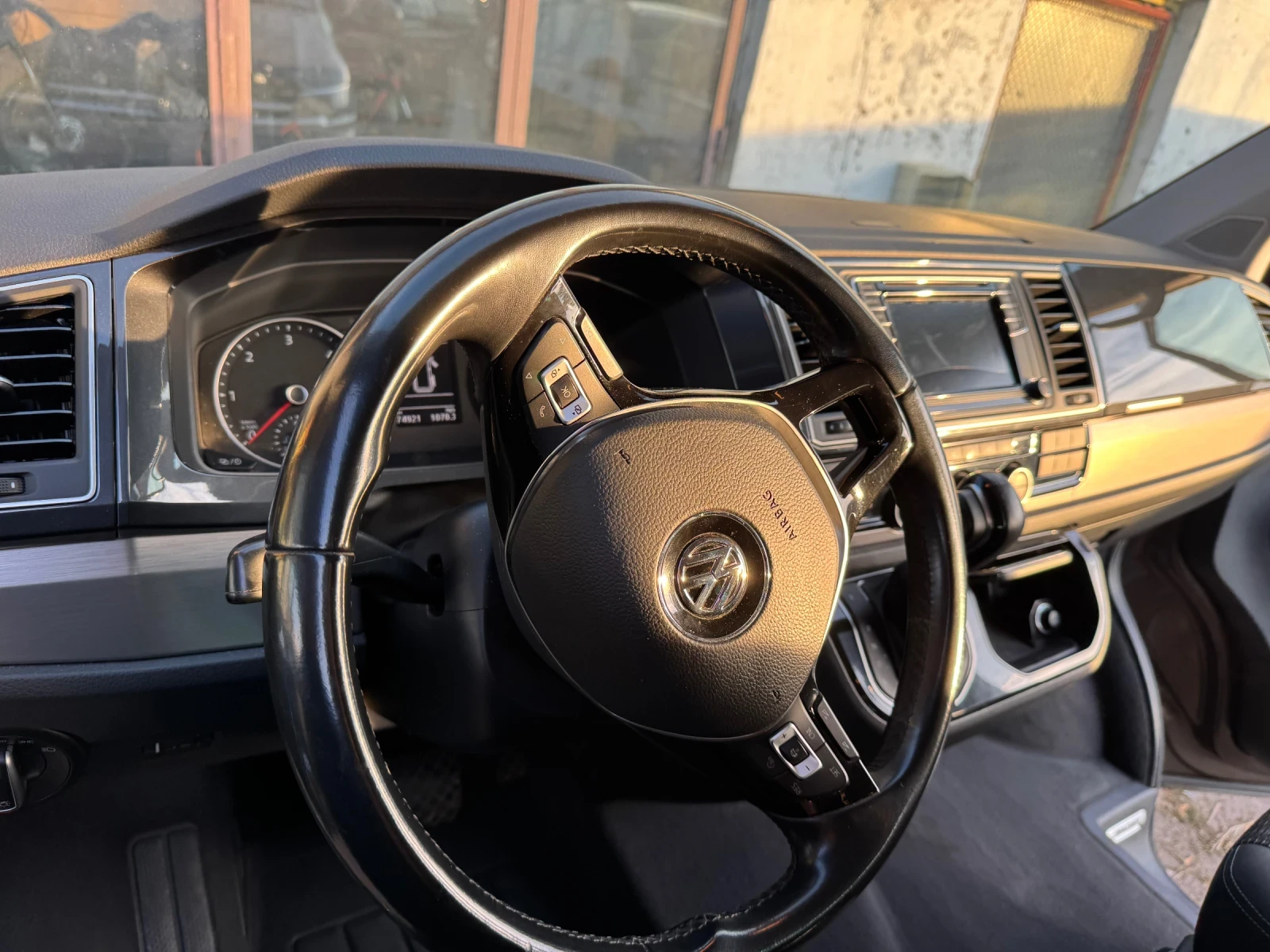 VW Multivan  - изображение 6