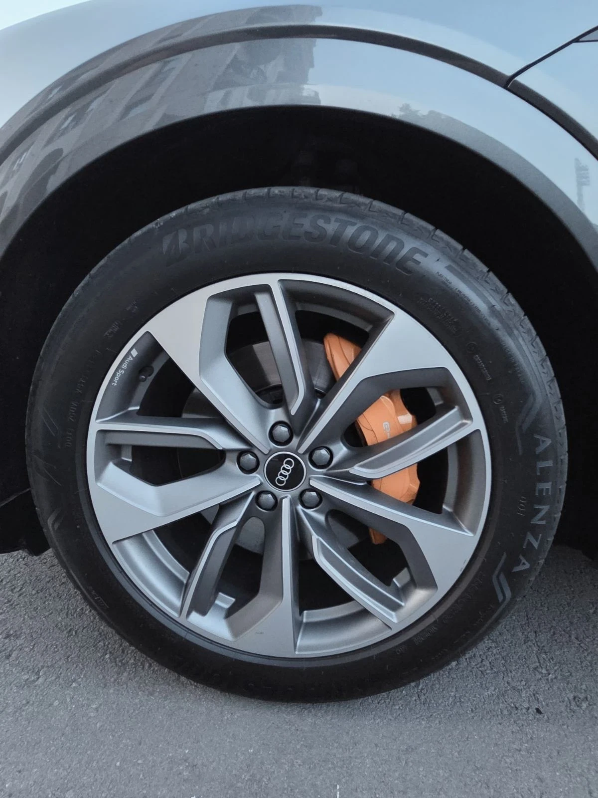 Audi E-Tron Q8-Etron 55, S line quattro 95kWh sportback - изображение 8