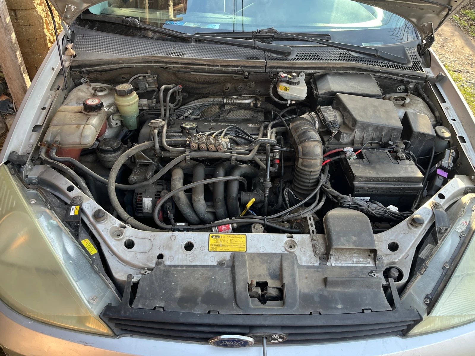 Ford Focus 1.4i - изображение 8