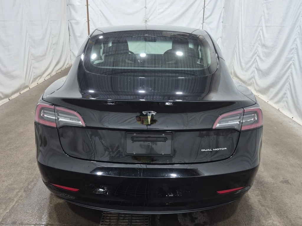 Tesla Model 3 * LONG RANGE * CARFAX *  - изображение 7