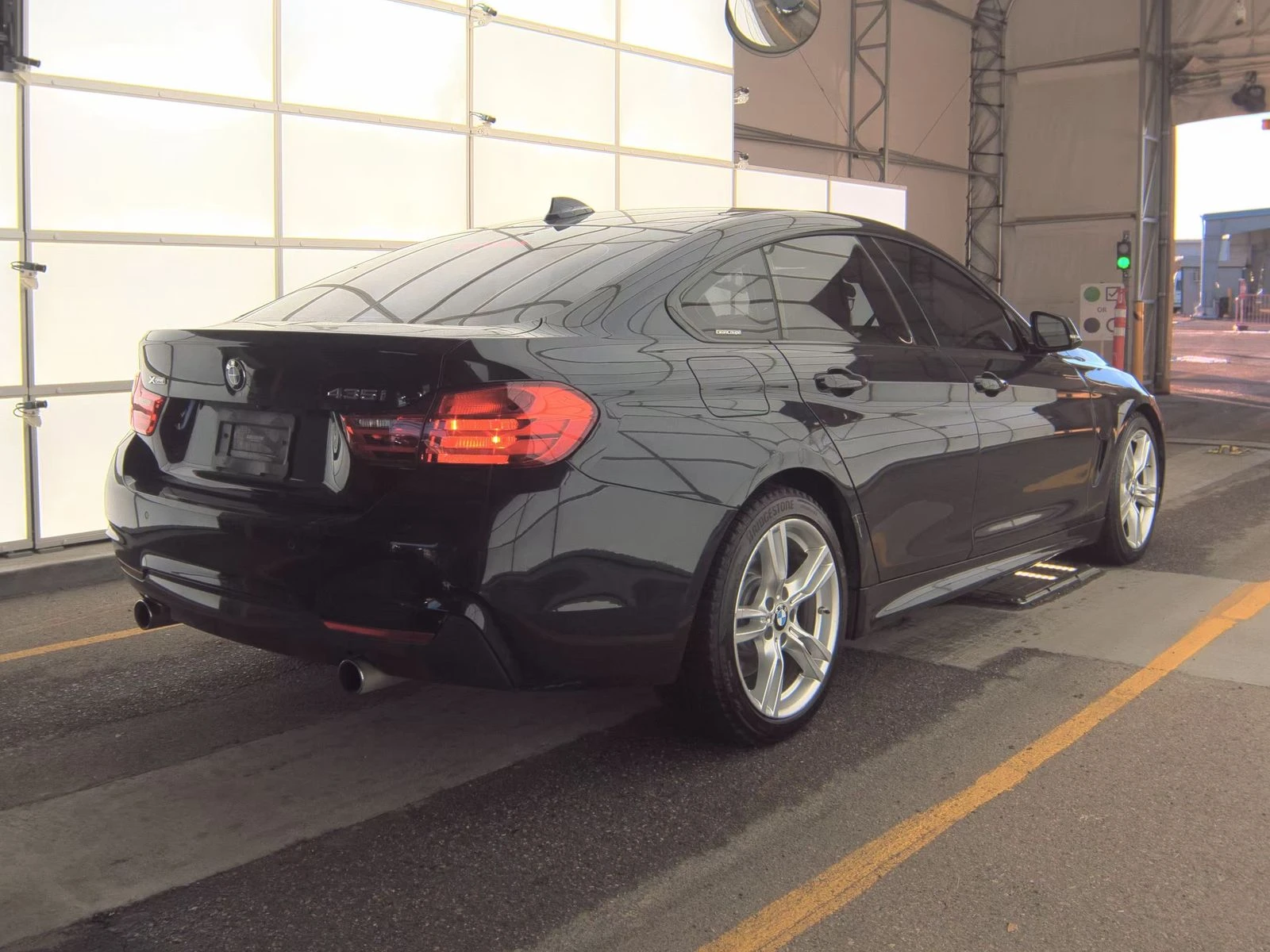 BMW 435 M* SPORT* XDRIVE* RECARO* ХЕДЪП* ADAPTIVE* LED*  - изображение 2