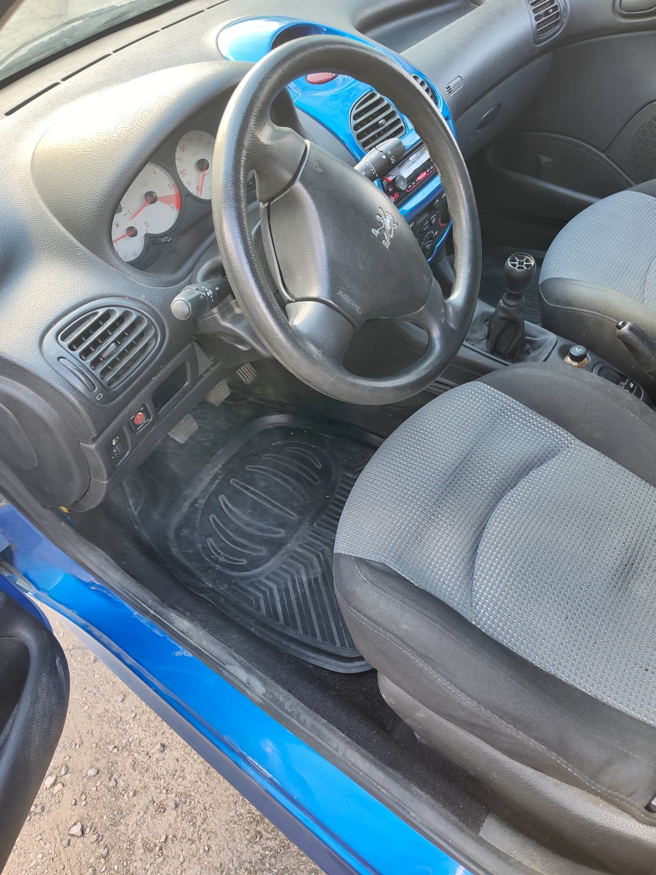 Peugeot 206 206, снимка 8 - Автомобили и джипове - 54444359