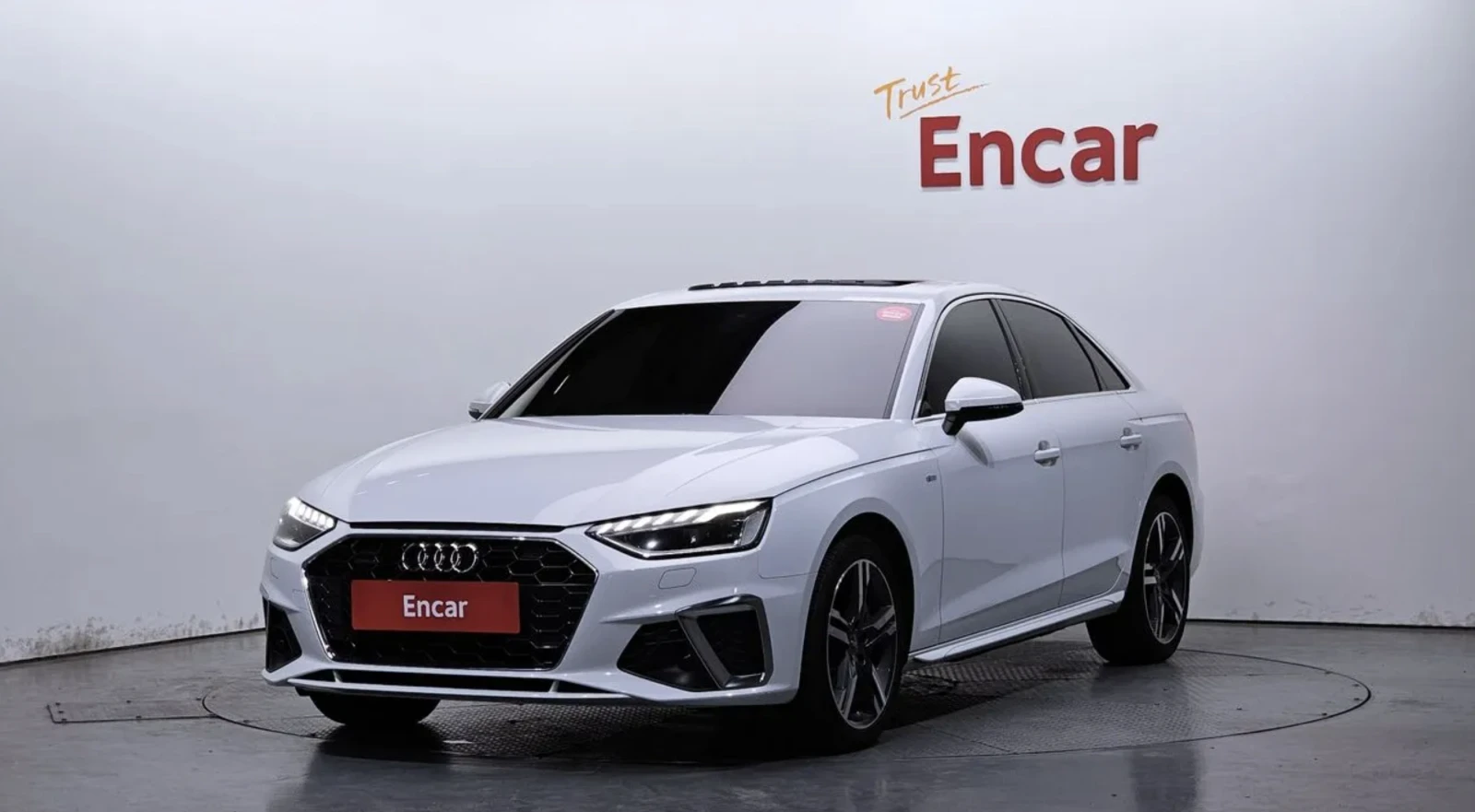 Audi A4 40 TDI QUATTRO / S LINE / ОБДУХВАНЕ / ШИБИДАХ