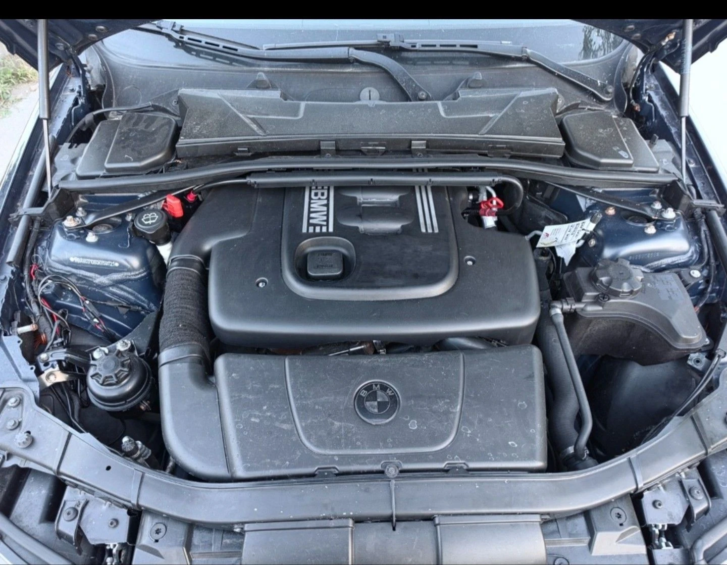 BMW 320, снимка 12 - Автомобили и джипове - 56015013