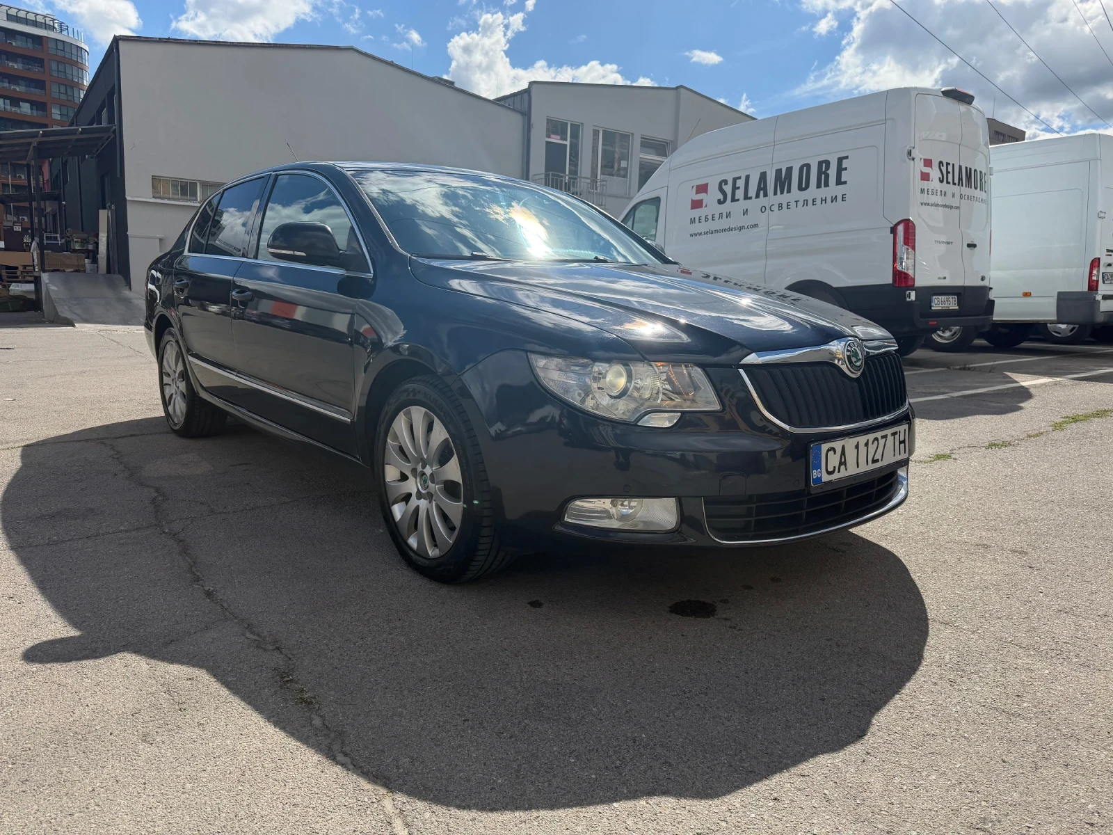Skoda Superb 2.0 TDI DSG 170, снимка 3 - Автомобили и джипове - 56214125