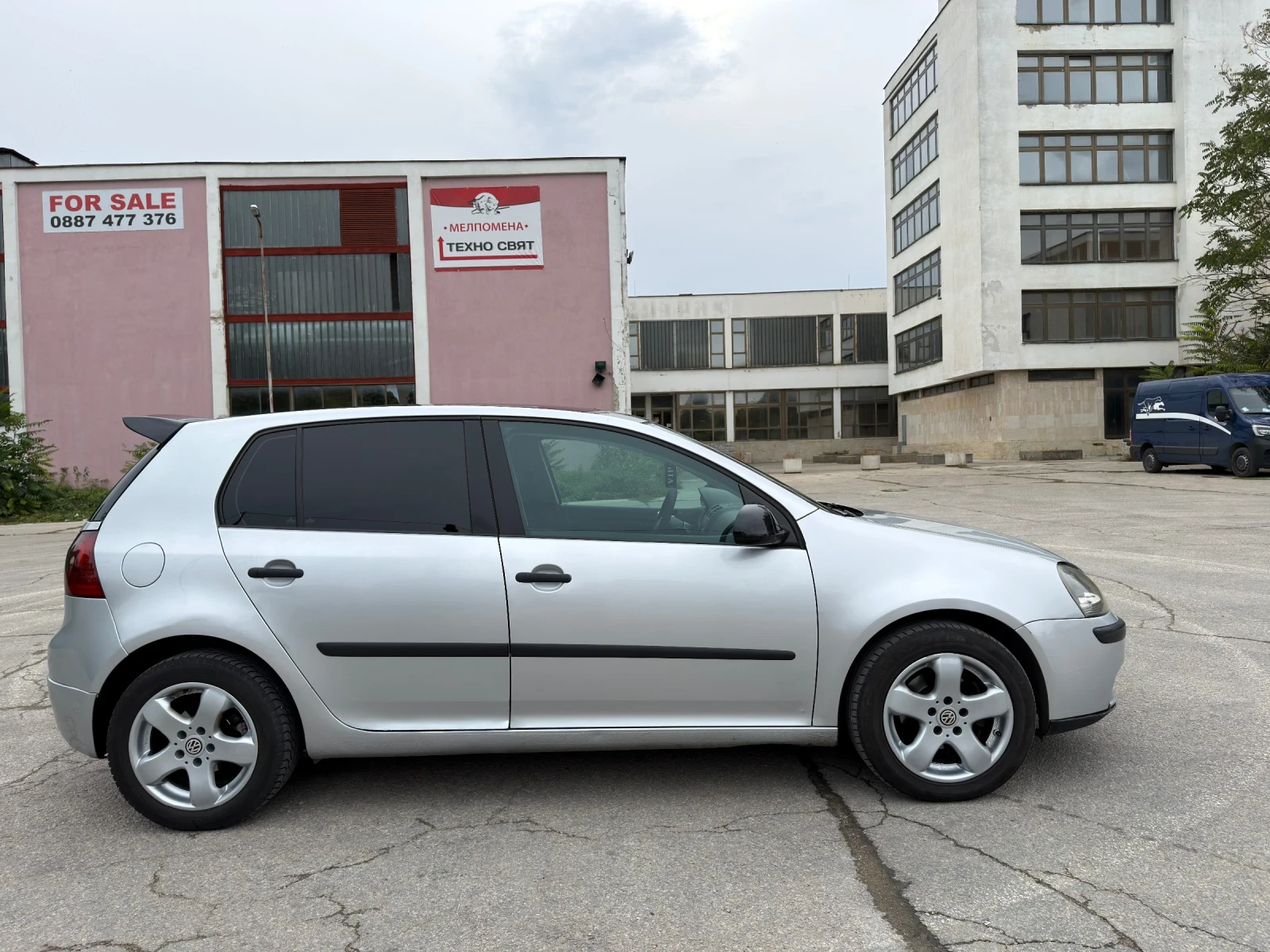 VW Golf, снимка 4 - Автомобили и джипове - 56315189