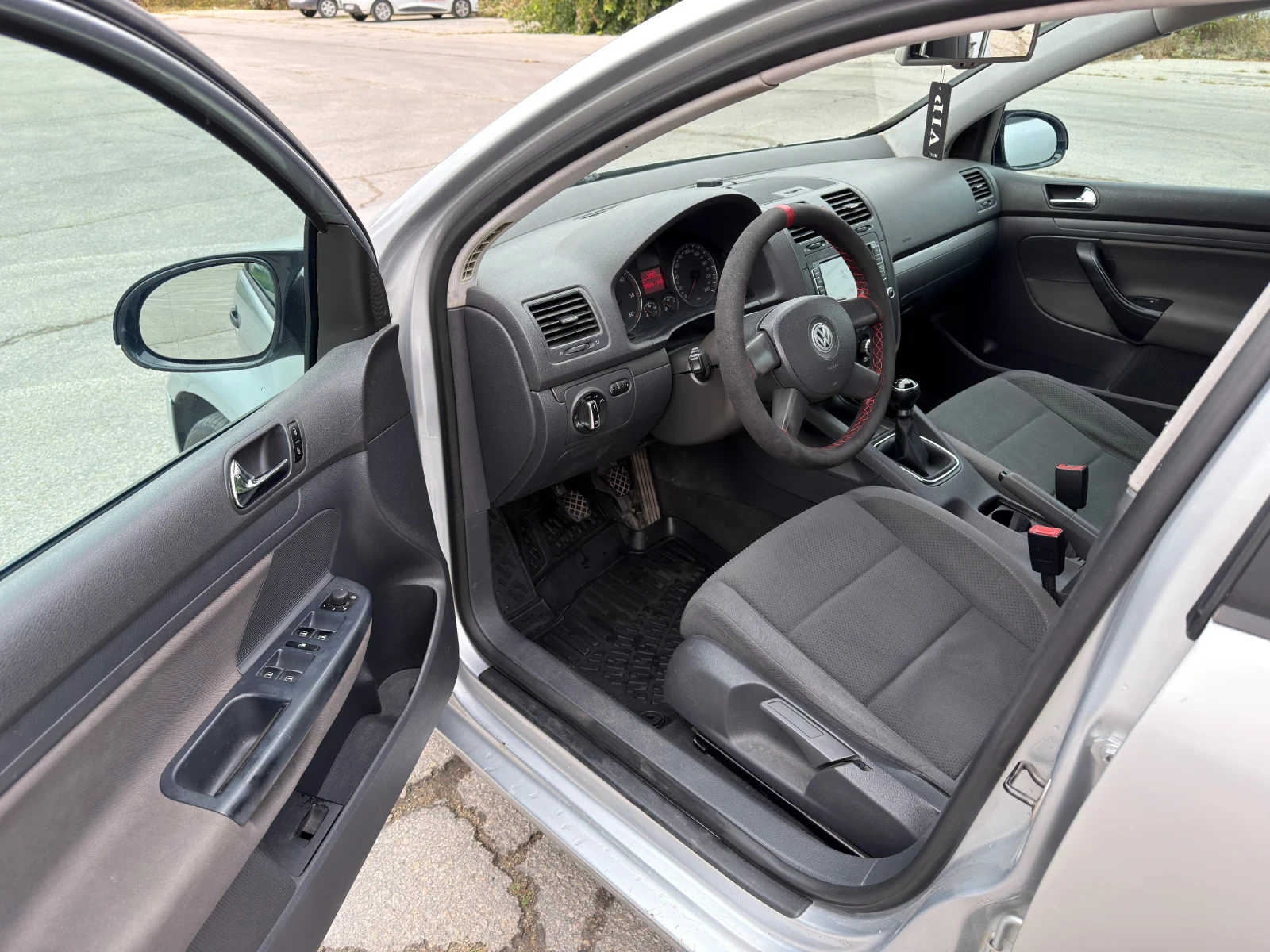 VW Golf, снимка 10 - Автомобили и джипове - 56315189