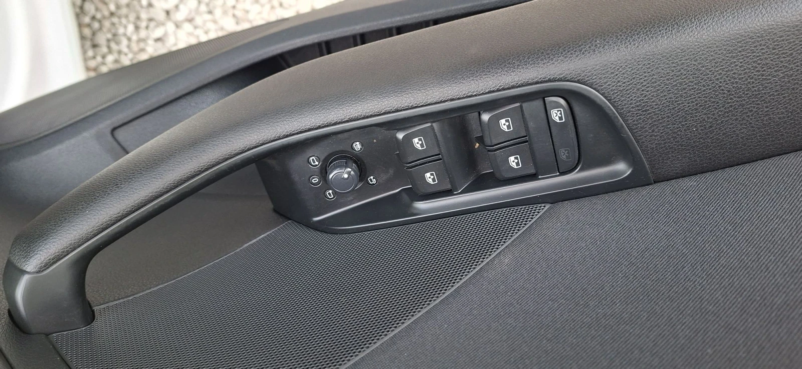 Audi A3 1.6TDI, снимка 10 - Автомобили и джипове - 56362031