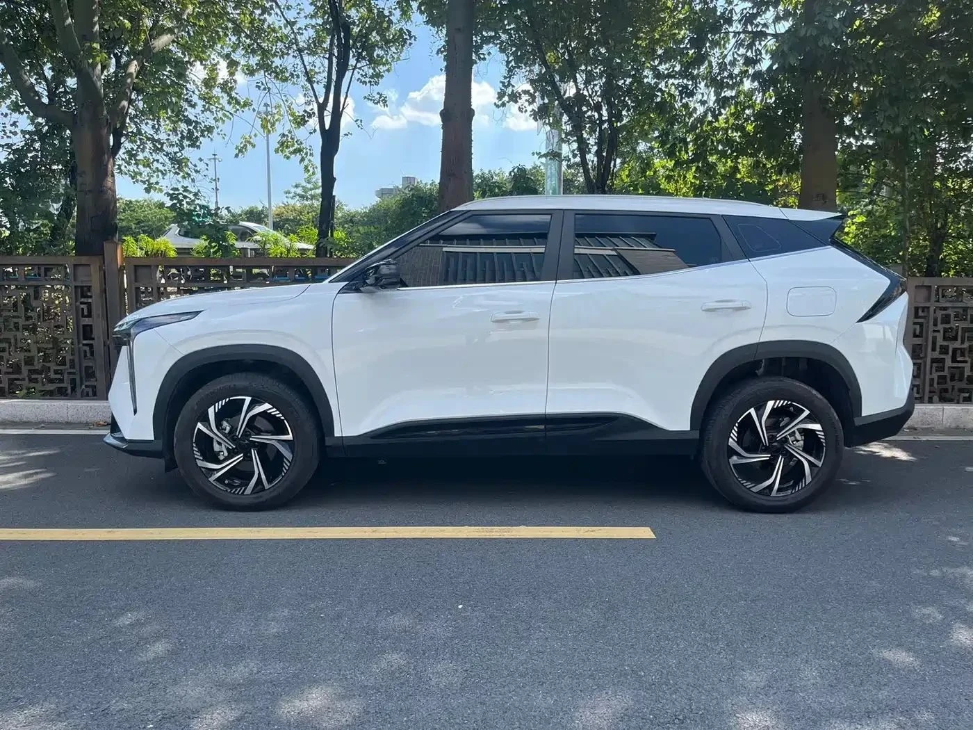 Geely Cityray, снимка 3 - Автомобили и джипове - 56690202